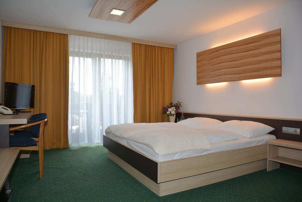 Der Trattner - Hotel Trattnerhof & Hotel Schoecklblick Semriach Bagian luar foto